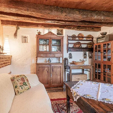 Luin Country House Near Stanjel - Happy Rentals Prázdninový dům *