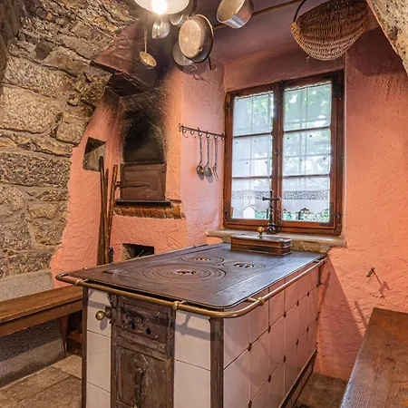 Rustic House Luin - Happy Apartment
