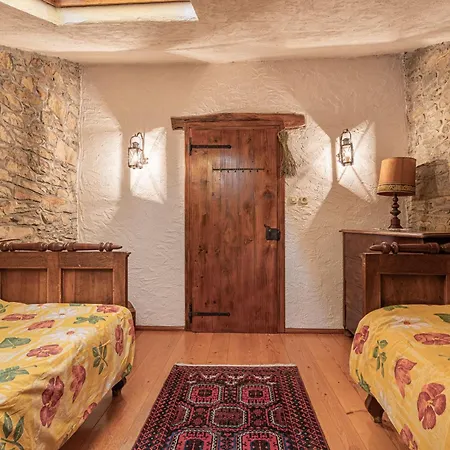 Prázdninový dům Luin Country House Near Stanjel - Happy Rentals