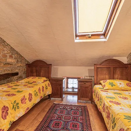 Prázdninový dům Luin Country House Near Stanjel - Happy Rentals *