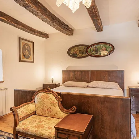 Luin Country House Near Stanjel - Happy Rentals Vakantiehuis *