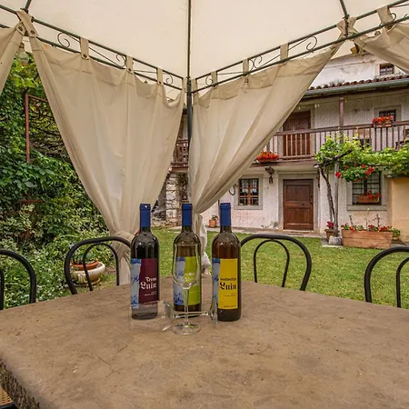 Luin Country House Near Stanjel - Happy Rentals