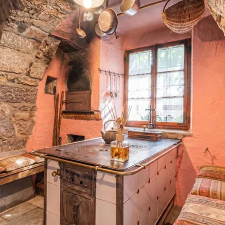 Luin Country House Near Stanjel - Happy Rentals Vakantiehuis *