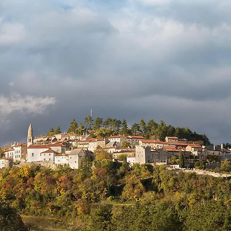 Vakantiehuis Luin Country House Near Stanjel - Happy Rentals Štanjel