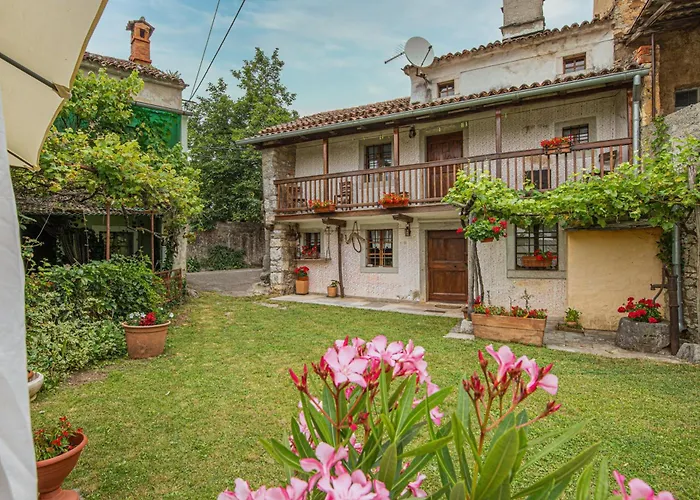 Rustic House Luin - Happy Štanjel