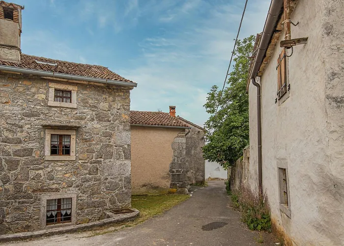 Apartamento Rustic House Luin - Happy